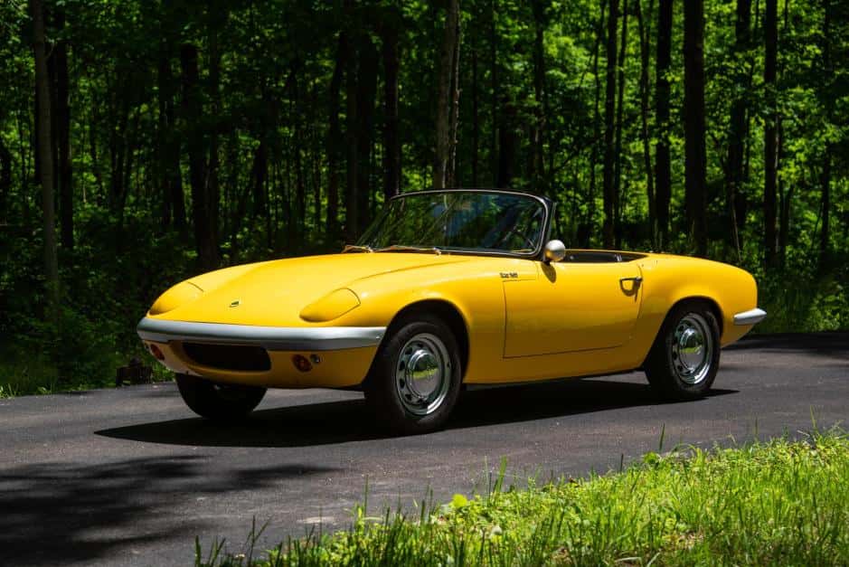 1965 Lotus Elan (1962-1975) sold for $41,000