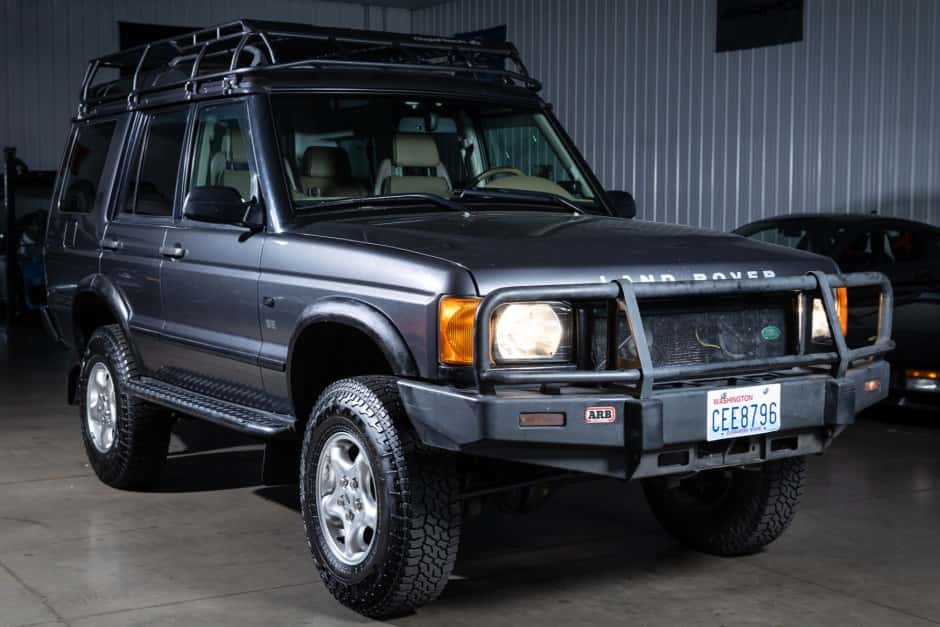 2001 Land Rover Discovery II sold for $9,100