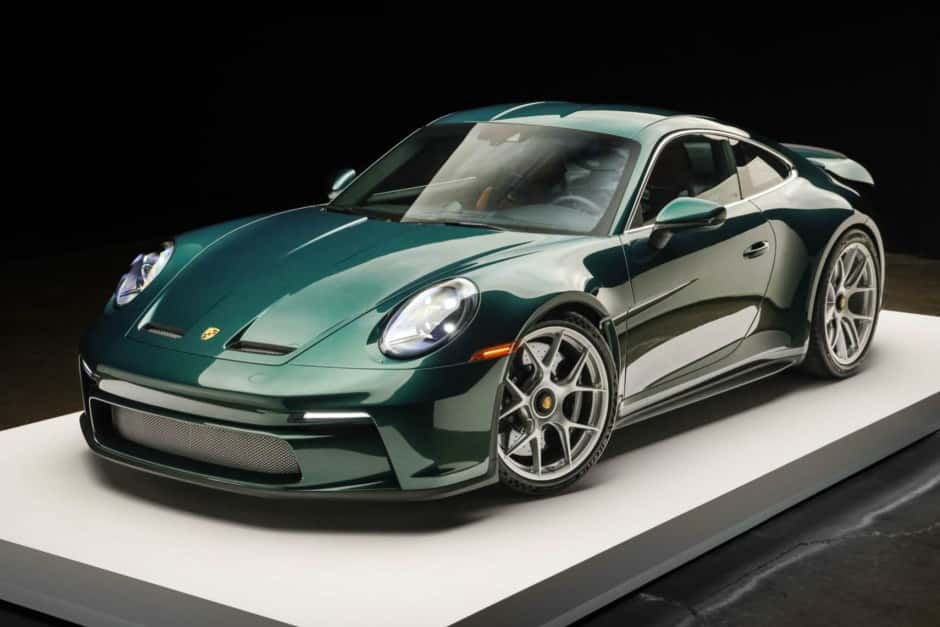 2024 Porsche 992 911 (Non-Turbo/GT2/GT3) sold for $726,000