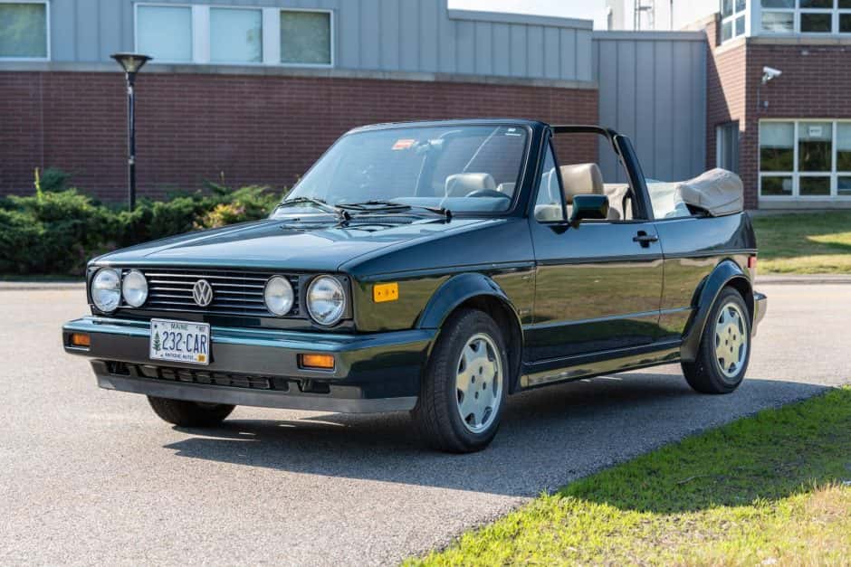 1993 Volkswagen Golf/Rabbit Cabriolet Mk1 sold for $9,500