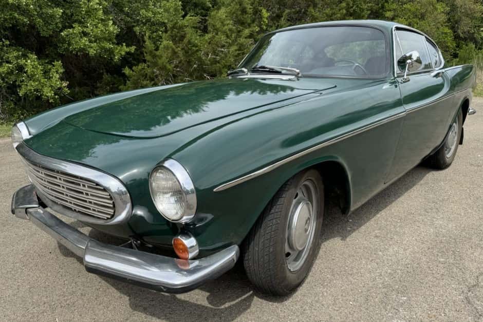 1969 Volvo P1800/1800 sold for $17,000