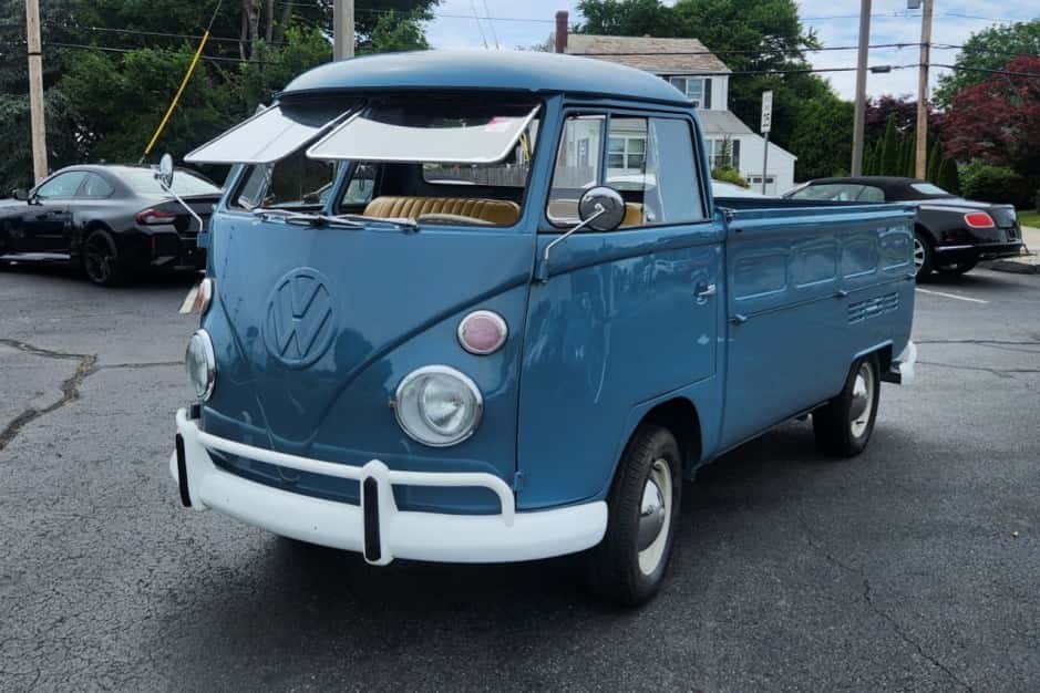 1974 Volkswagen Split-Window Pickup sold for $20,000
