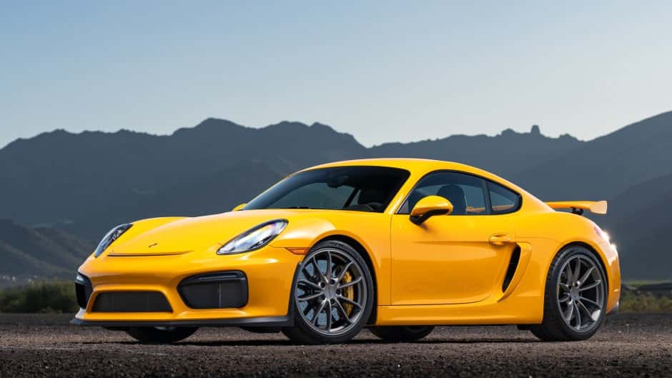2016 Porsche Cayman GT4 sold for $106,000