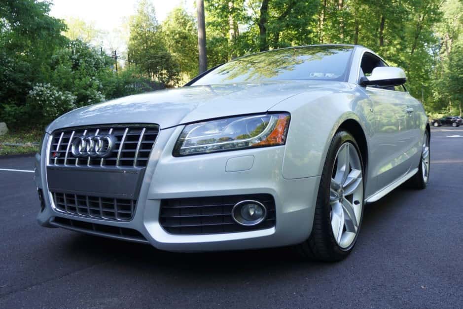 2012 Audi S5 sold for $17,250