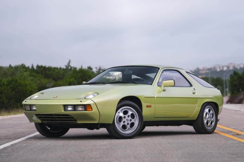 1978 Porsche 928 sold for $67,428