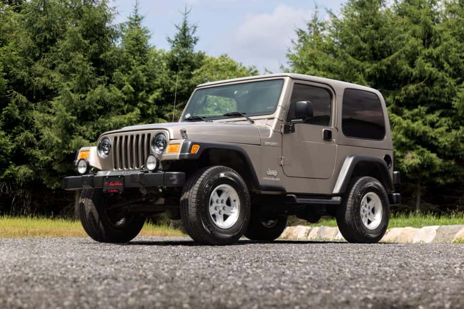 2004 Jeep Wrangler TJ (1997-2006) sold for $16,000