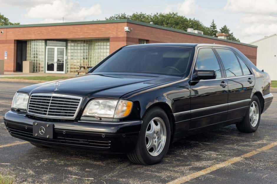 1997 Mercedes-Benz W140 S-Class sold for $28,250