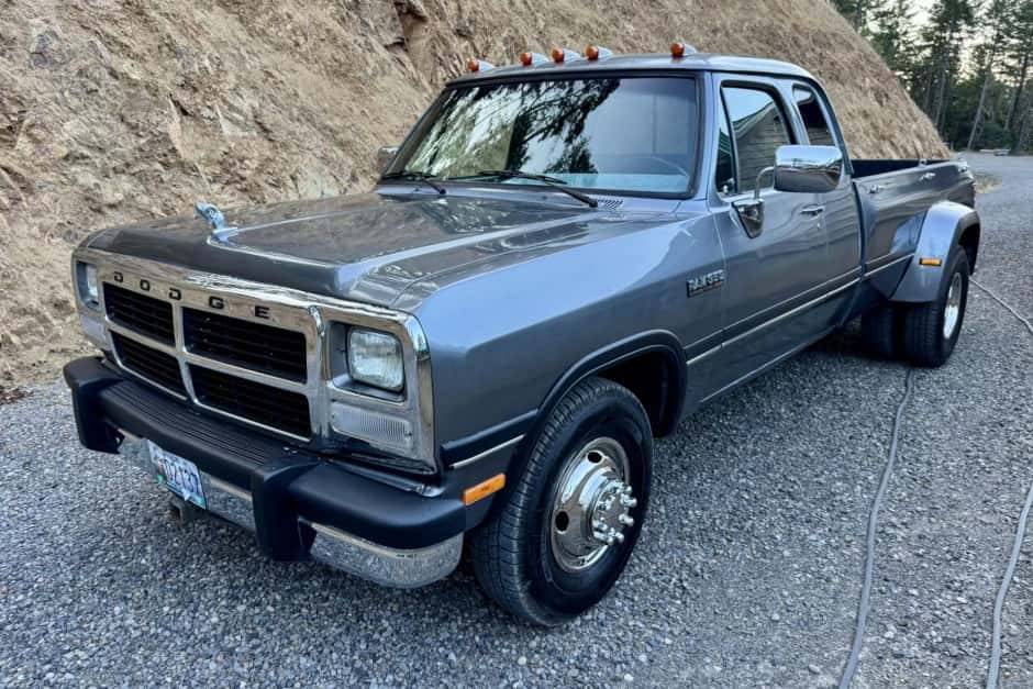 1993 Dodge Ram (1981-1993) sold for $25,000