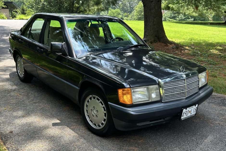 1993 Mercedes-Benz W201 190 sold for $0