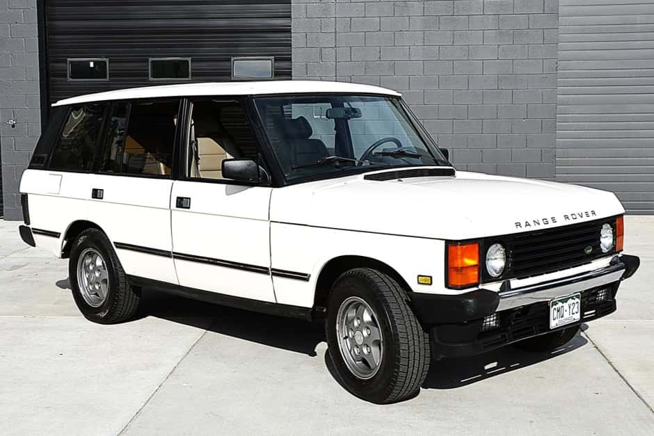 1994 Land Rover Range Rover Classic sold for $14,000