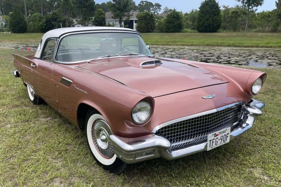 1957 Ford Thunderbird (1955-1957) sold for $40,500