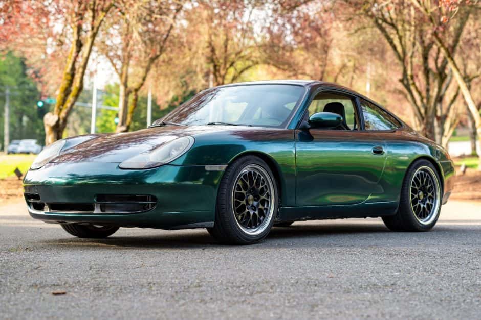 1999 Porsche 996 911 (Non-Turbo/GT2/GT3) sold for $34,000