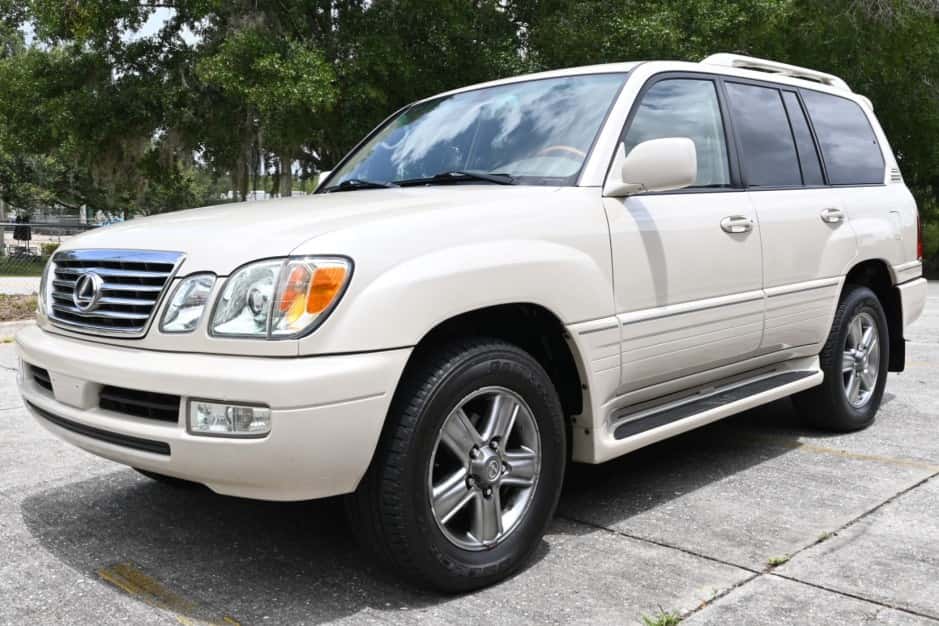 2006 Lexus LX470 sold for $24,000