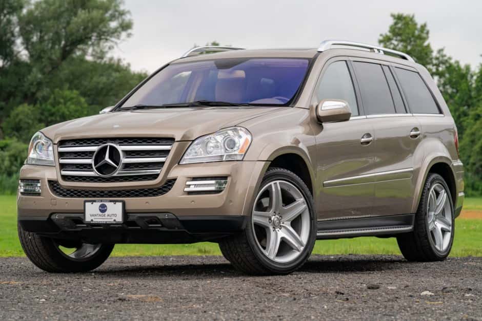 2010 Mercedes-Benz GL & GLS-Class sold for $30,000