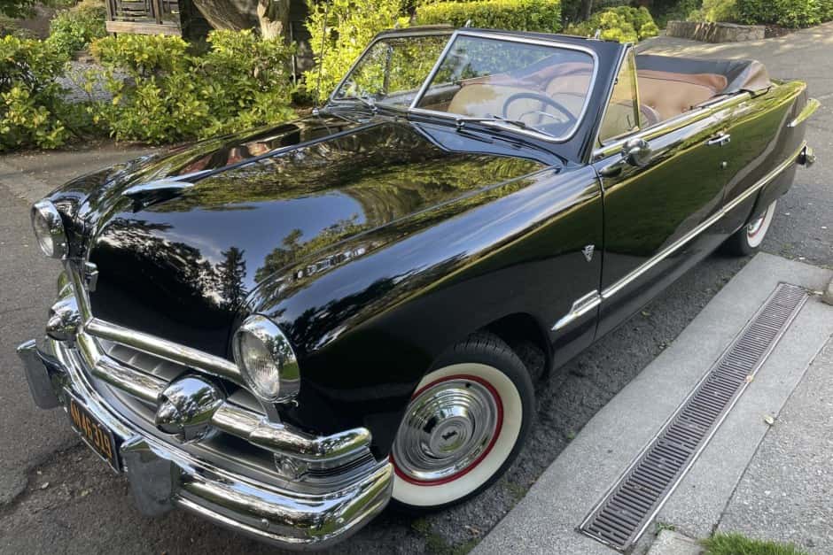 1951 Ford Shoebox sold for $16,750