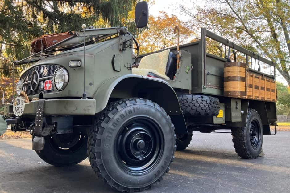 1964 Mercedes-Benz Unimog sold for $19,000