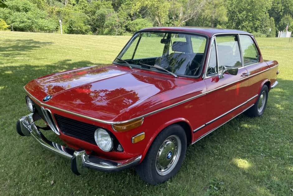 1971 BMW 2002tii sold for $22,326