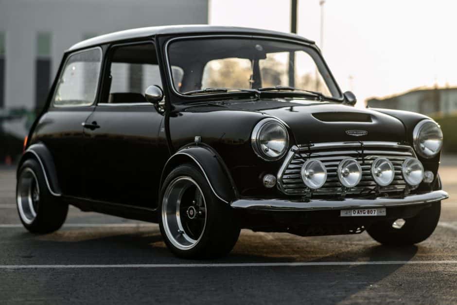 1989 Mini Mk III-Mk V sold for $15,000
