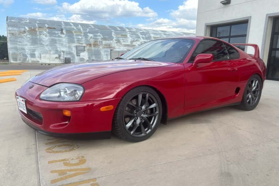 1994 Toyota Supra A80 (1993-2002) sold for $71,500