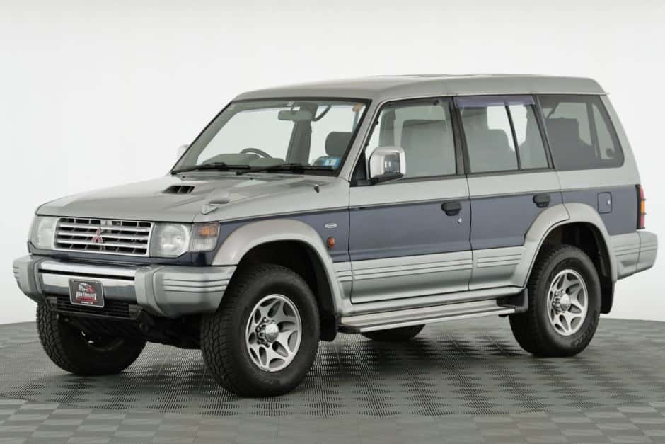 1997 Mitsubishi Pajero & Montero sold for $8,499