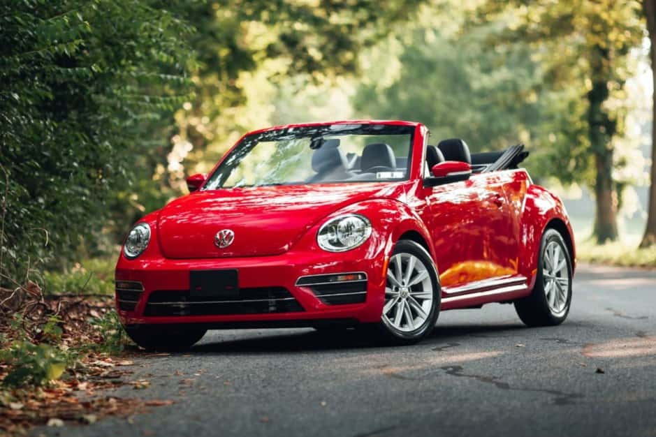2019 Volkswagen A5 Beetle (2012-2019) sold for $35,500