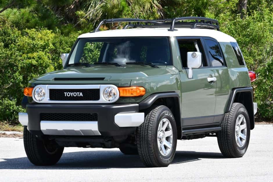 2014 Toyota FJ Cruiser sold for $67,500