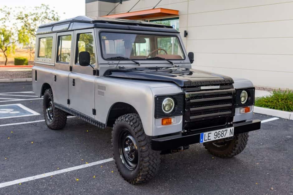 1987 Land Rover Series 109 sold for $18,750