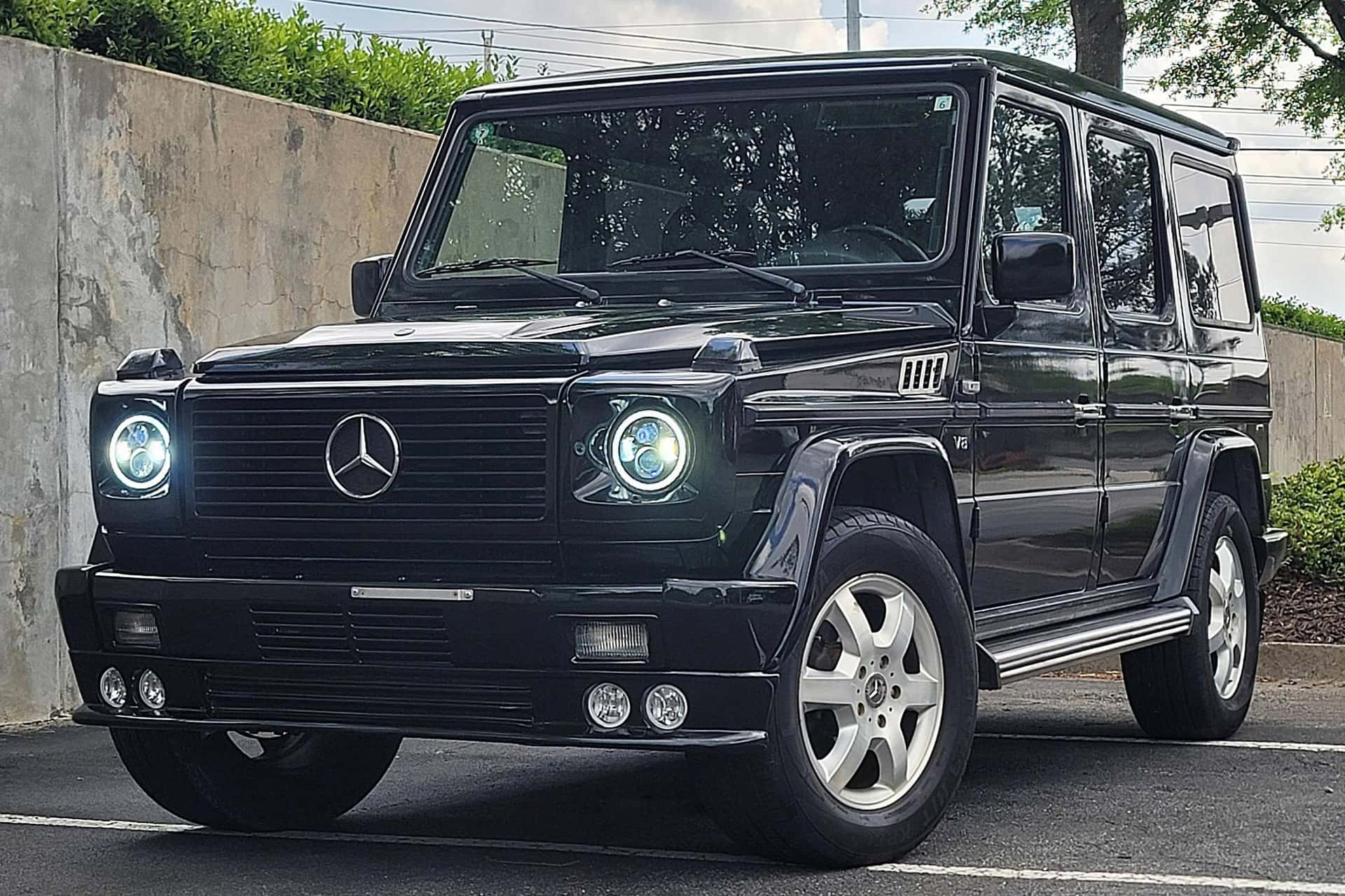 1998 Mercedes-Benz G Wagen sold for $30,000