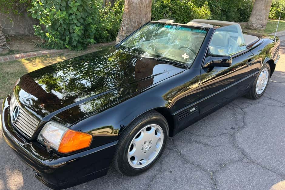 1993 Mercedes-Benz R129 SL sold for $35,250