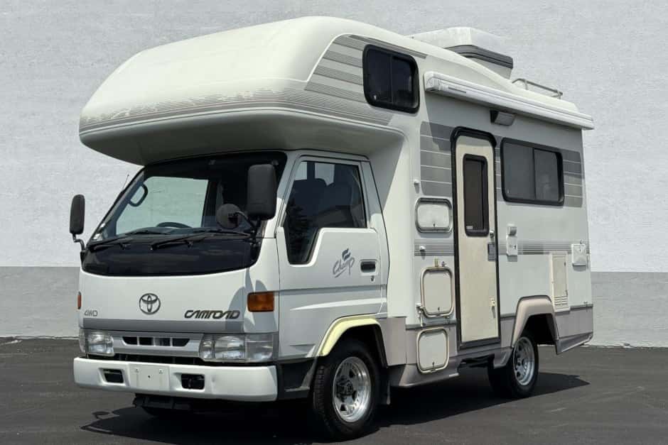 1998 Toyota ToyoAce sold for $22,000