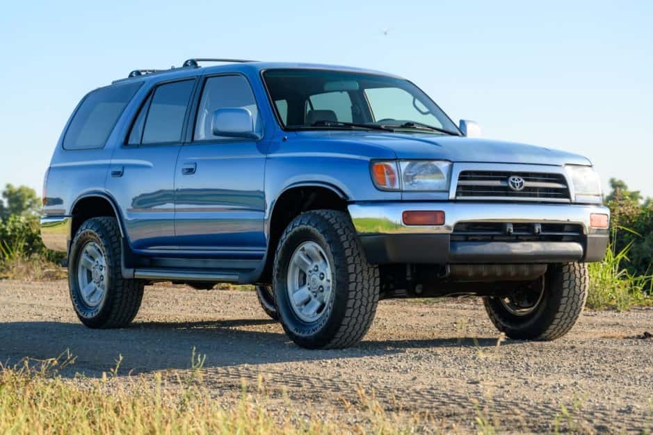 1998 Toyota 4Runner (N180) sold for $16,500