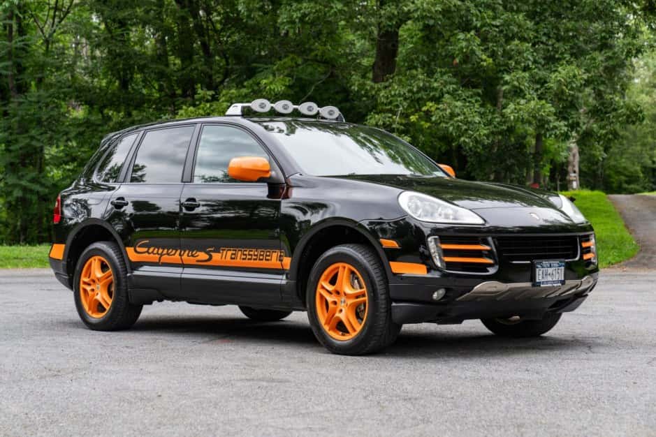 2010 Porsche 955/957 Cayenne (2003-2010) sold for $14,750