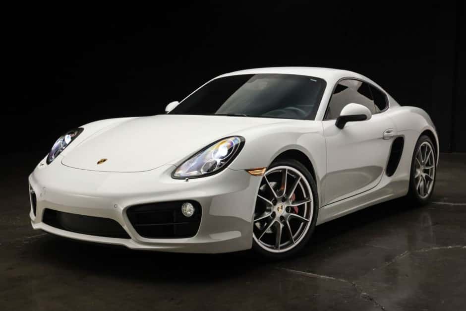 2014 Porsche 981 Cayman sold for $52,000