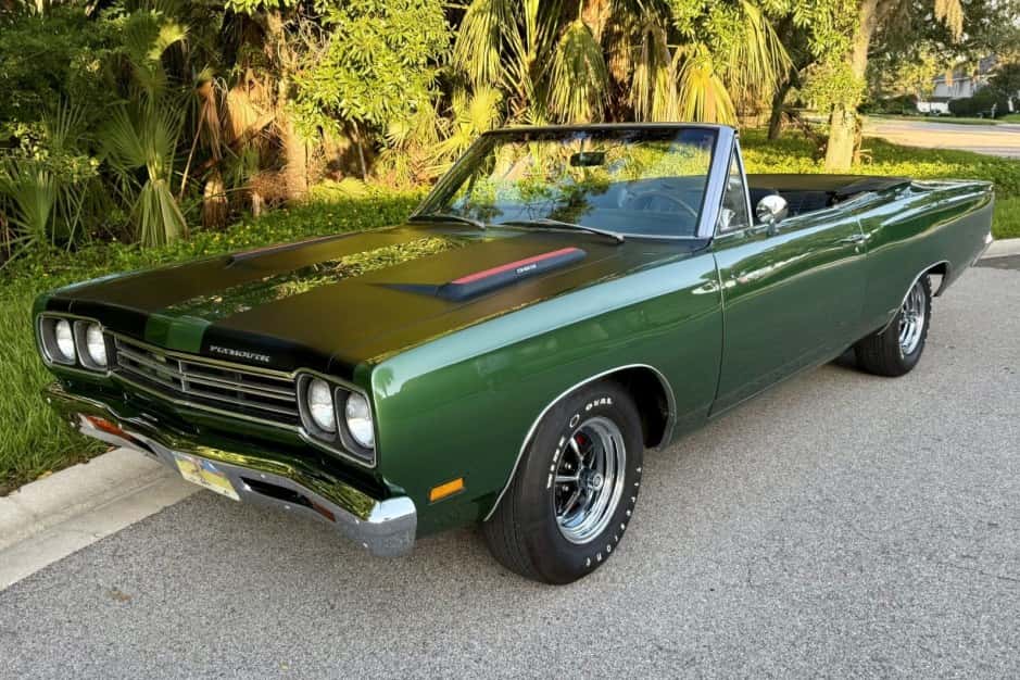1969 Plymouth Road Runner sold for $47,000