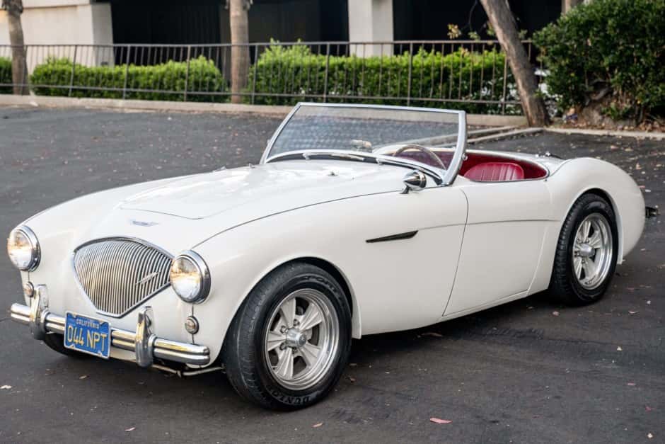 1954 Austin-Healey 100 sold for $32,000