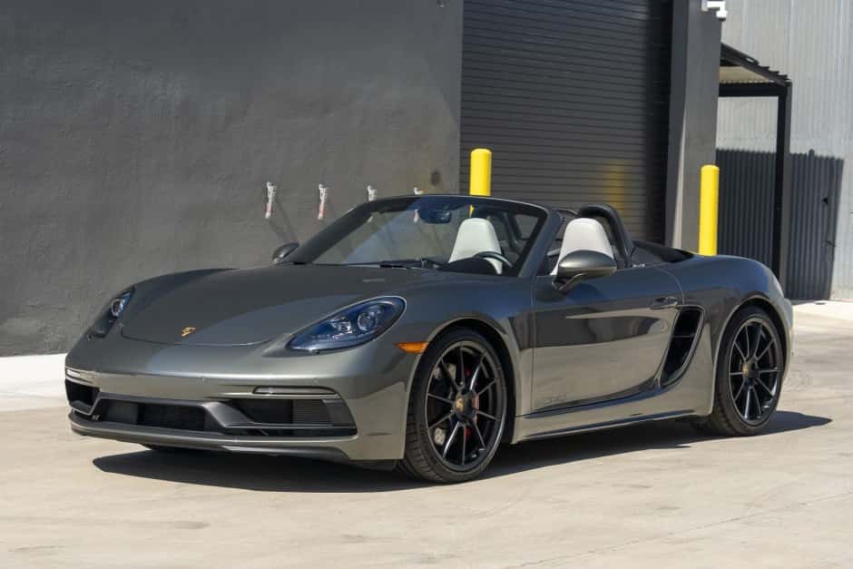 2021 Porsche 982 718 Boxster sold for $86,000