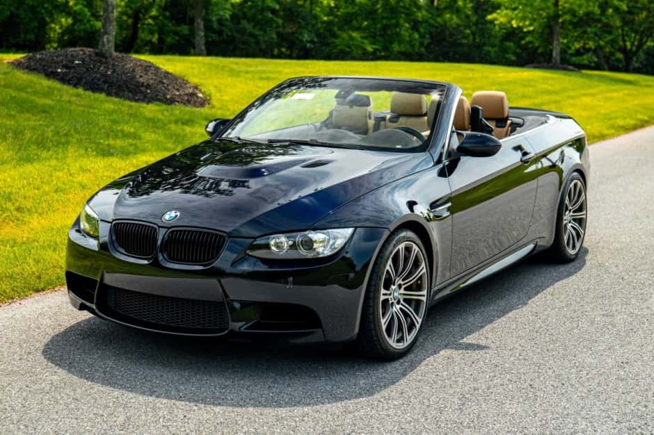 2009 BMW E90/E92/E93 M3 sold for $31,000