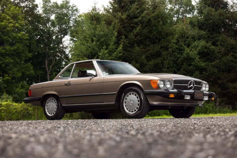 1987 Mercedes-Benz R107 SL sold for $36,250