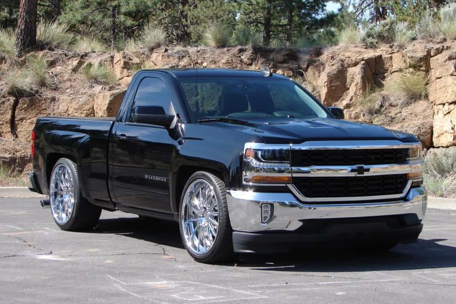 2018 Chevrolet Silverado K2XX (2014-2019) sold for $29,500