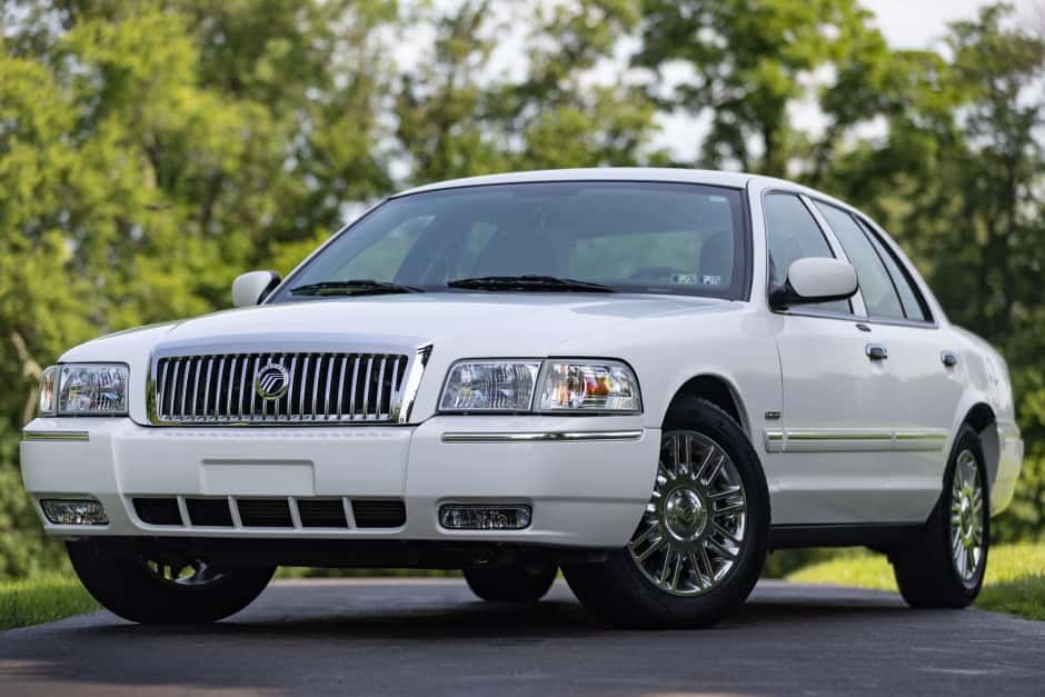 2010 Mercury Marquis & Grand Marquis sold for $13,750