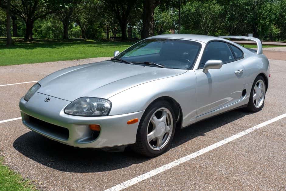 1994 Toyota Supra A80 (1993-2002) sold for $86,600