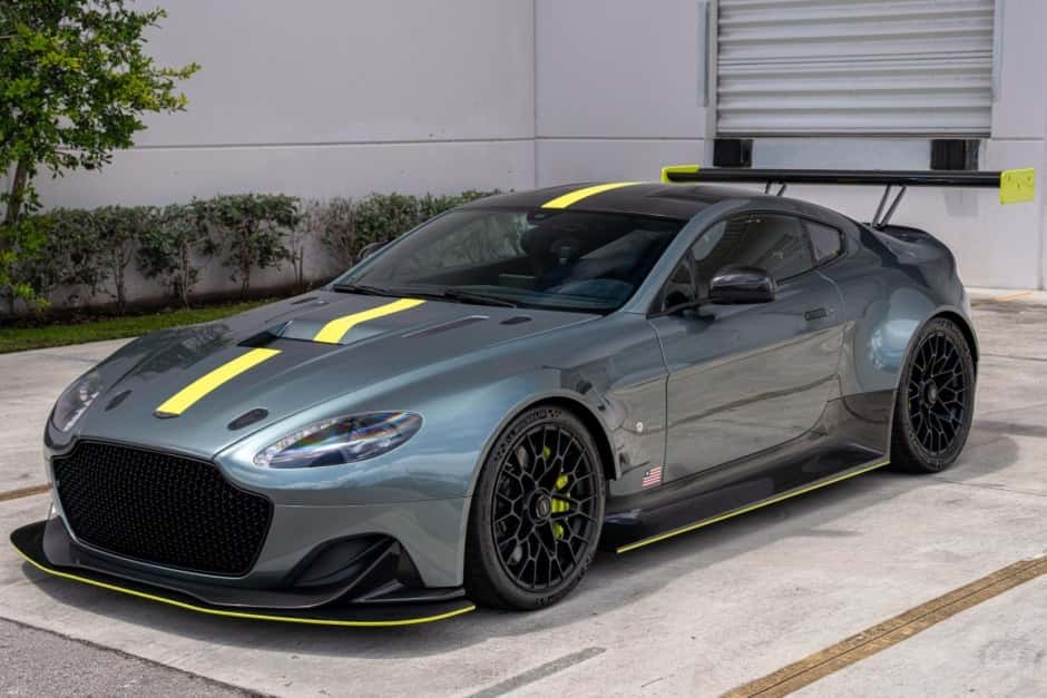 2017 Aston Martin V8 Vantage (2006+) sold for $275,000