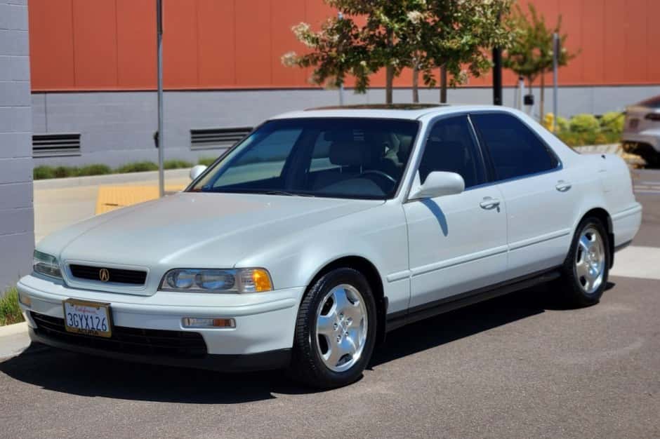 1994 Acura Legend sold for $7,700