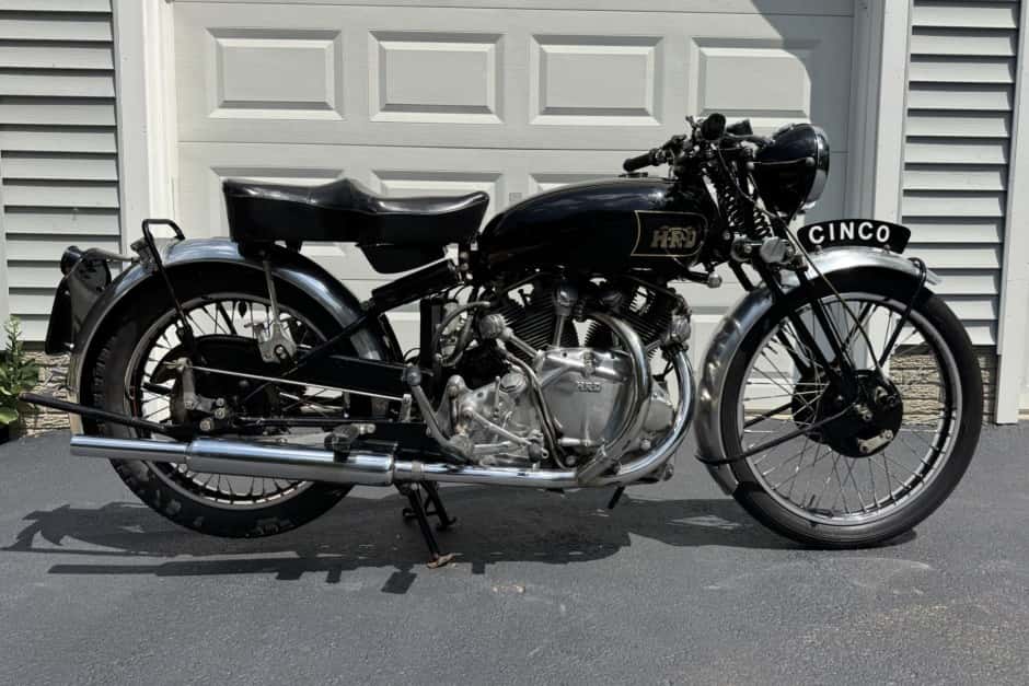 1946 Vincent Rapide sold for $38,731