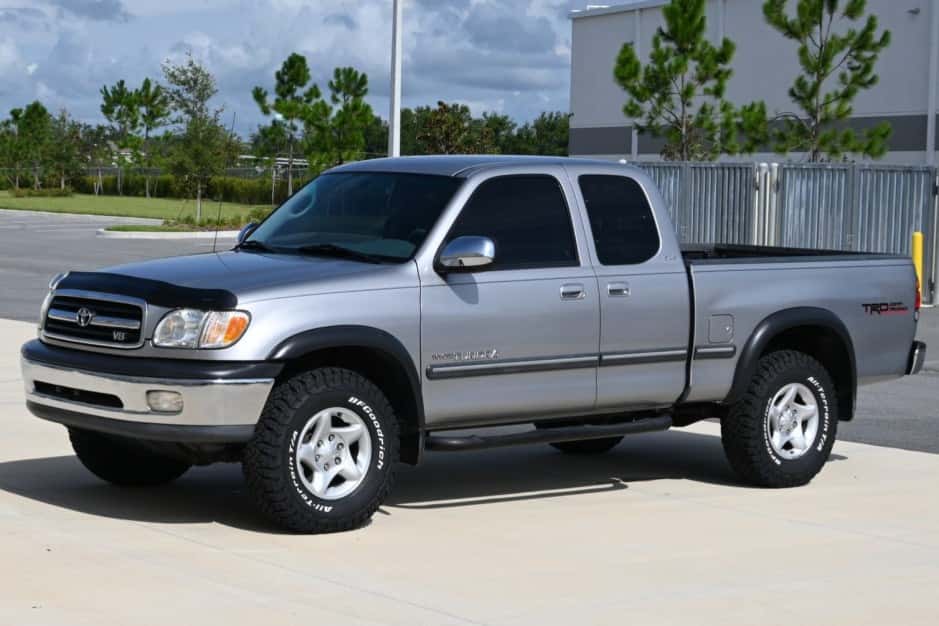 2002 Toyota Tundra (XK30/XK40 2000-2006) sold for $25,000
