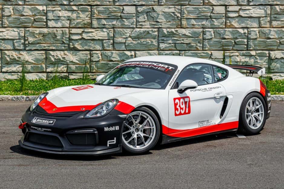 2016 Porsche Cayman GT4 sold for $104,000