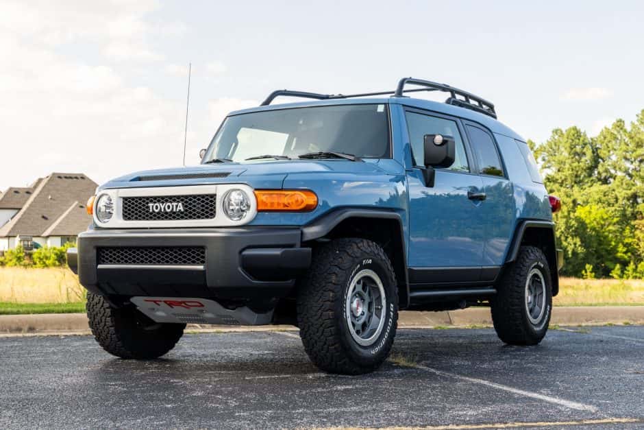 2014 Toyota FJ Cruiser sold for $42,555