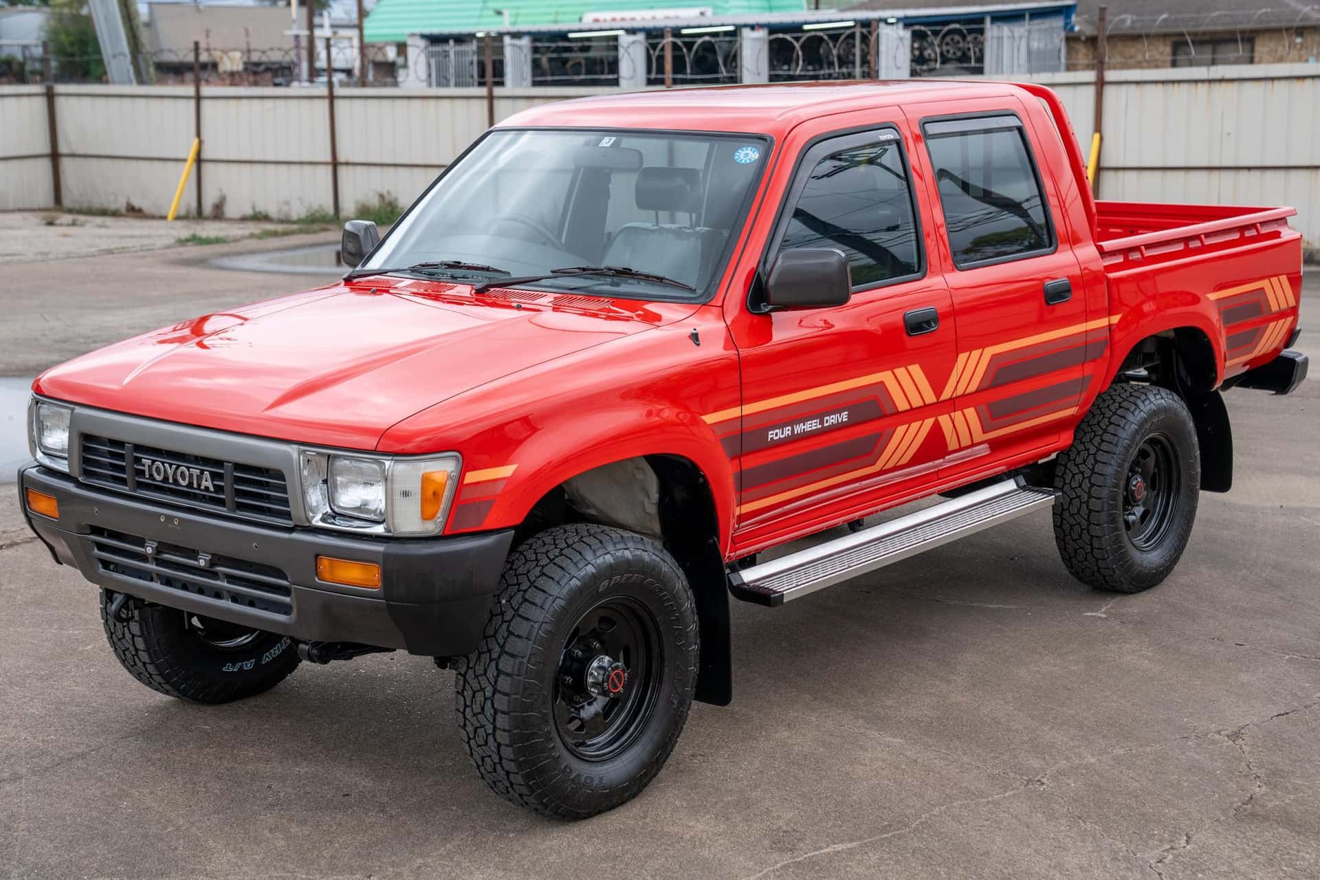 1991 Toyota Hilux sold for $33,000