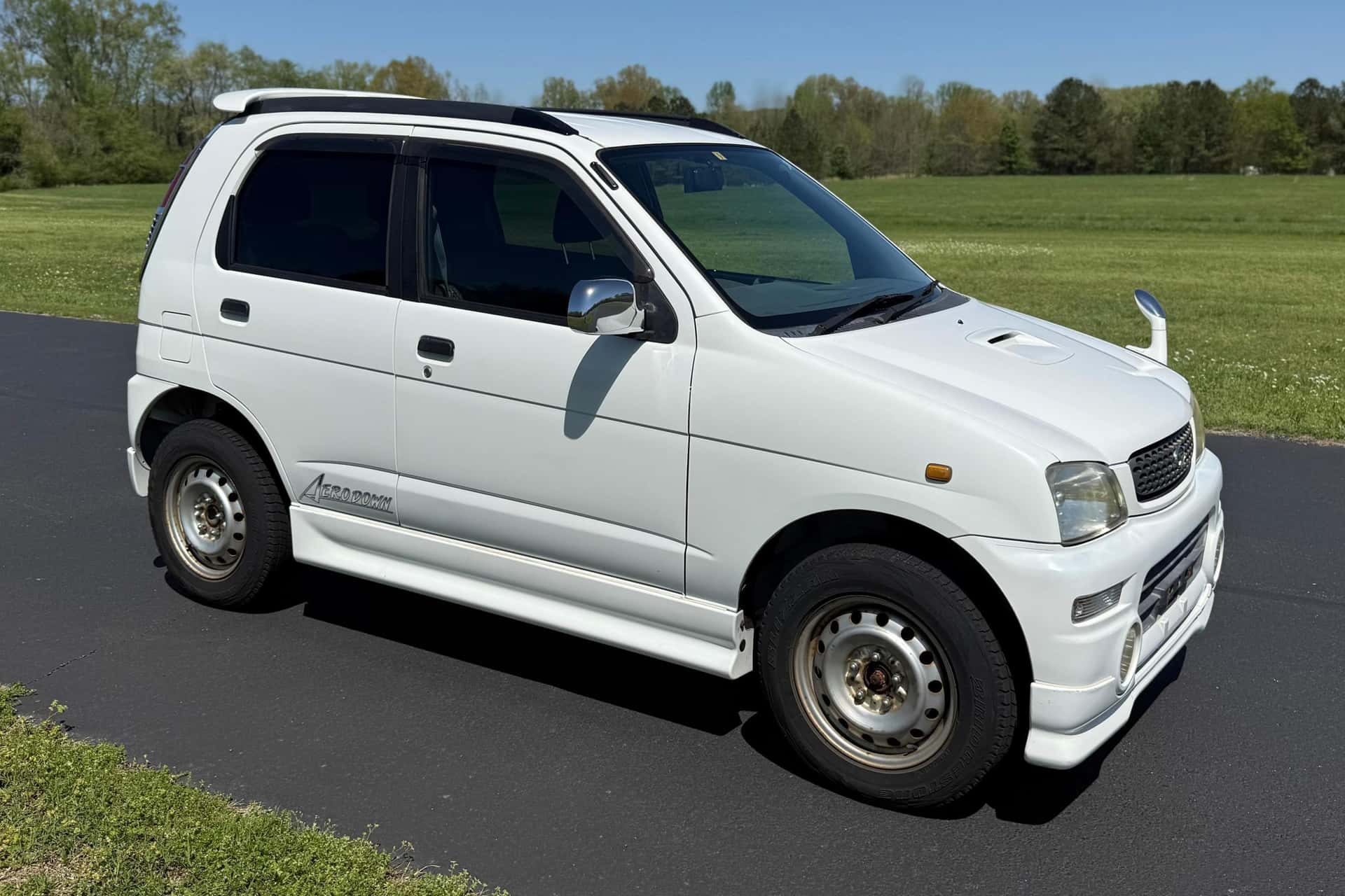 1999 Daihatsu Terios sold for $5,200