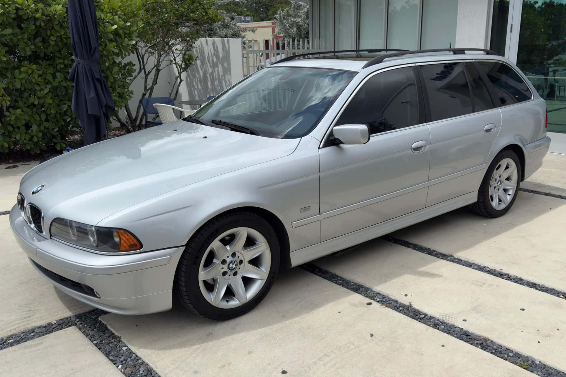 2003 BMW 5 Series sold for $10,500